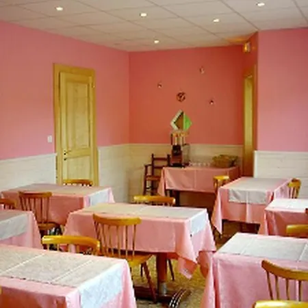Hotel Les Sapins 2*