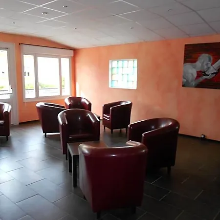 Hotel Les Sapins 2*